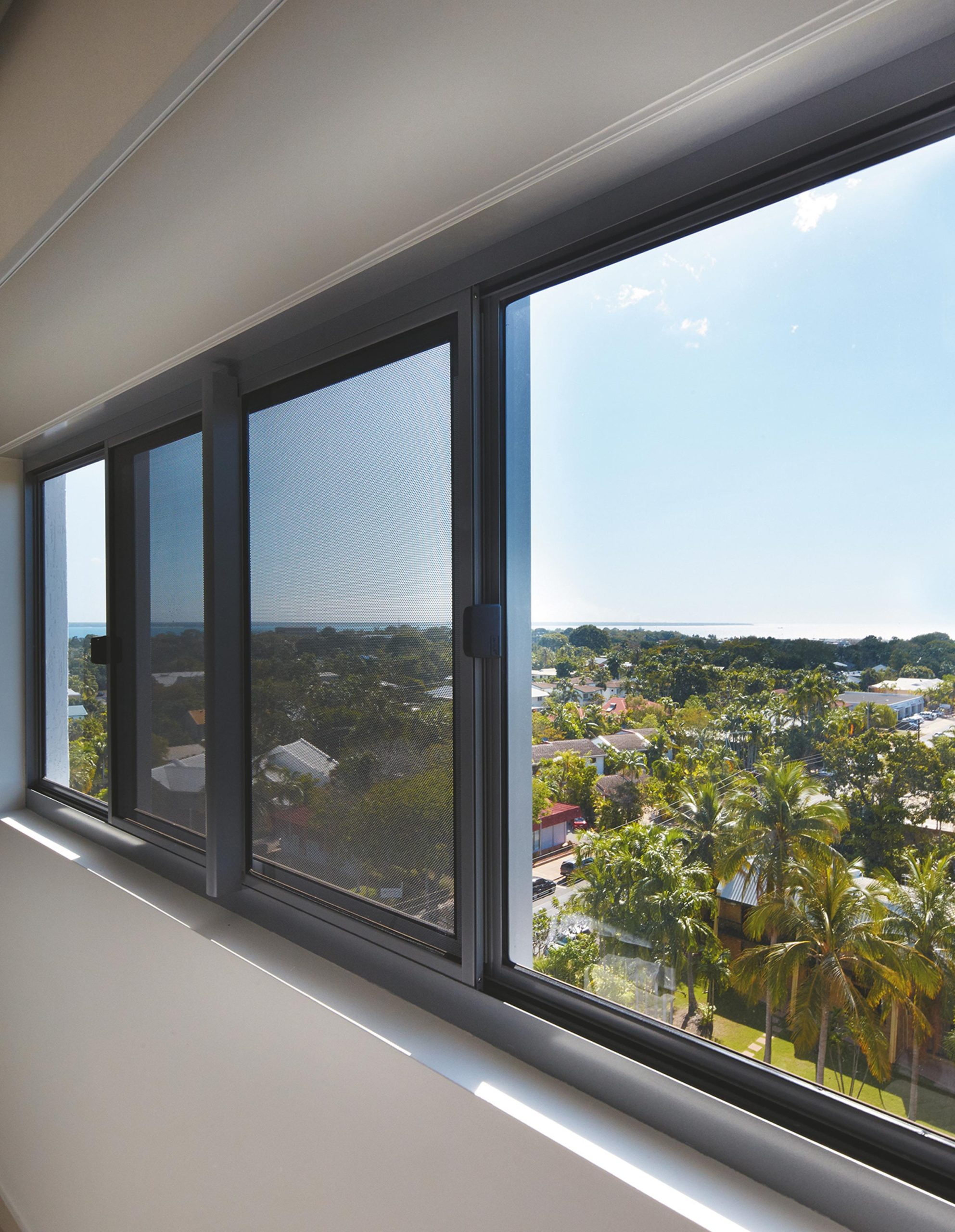 classic-sliding-window-4-scaled